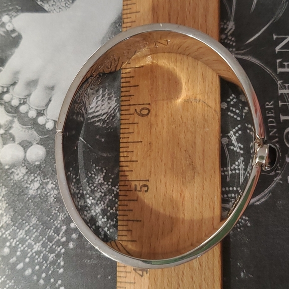 Alexander McQueen Bracelet - Picture 6 of 8